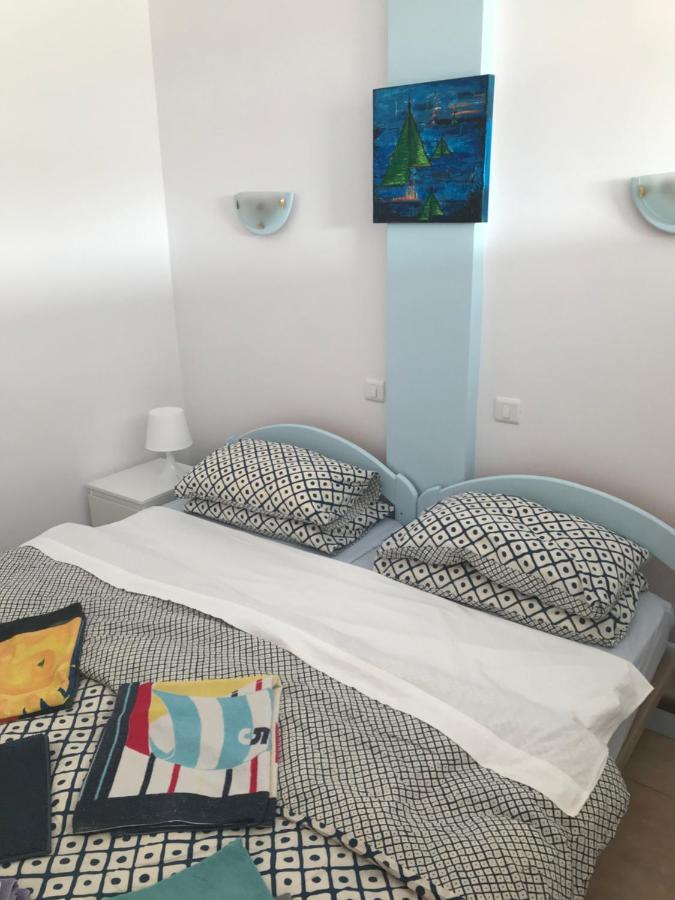 Yumbo Beach Apartment 2 With High Speed Free Internet San Bartolomé Extérieur photo