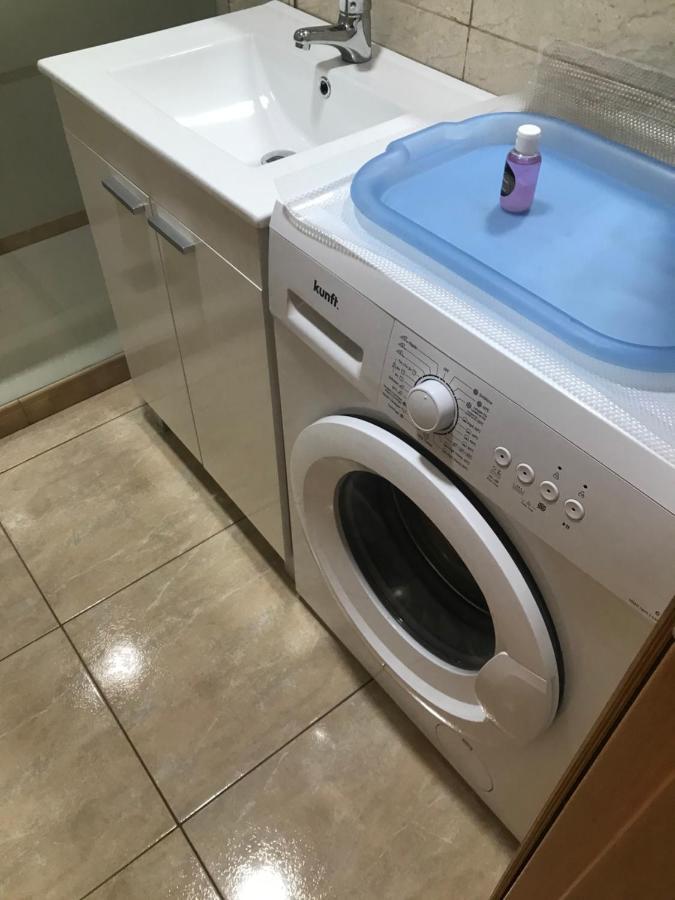 Yumbo Beach Apartment 2 With High Speed Free Internet San Bartolomé Extérieur photo